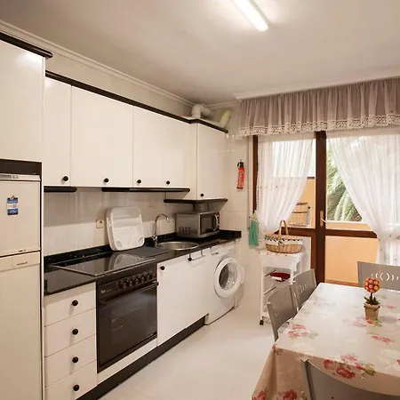 Piso De Isabel アパート