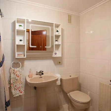 Piso De Isabel アパート